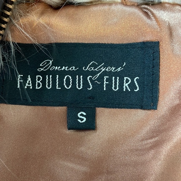 Vest. Very furry and soft faux fur. - Picture 3 of 5